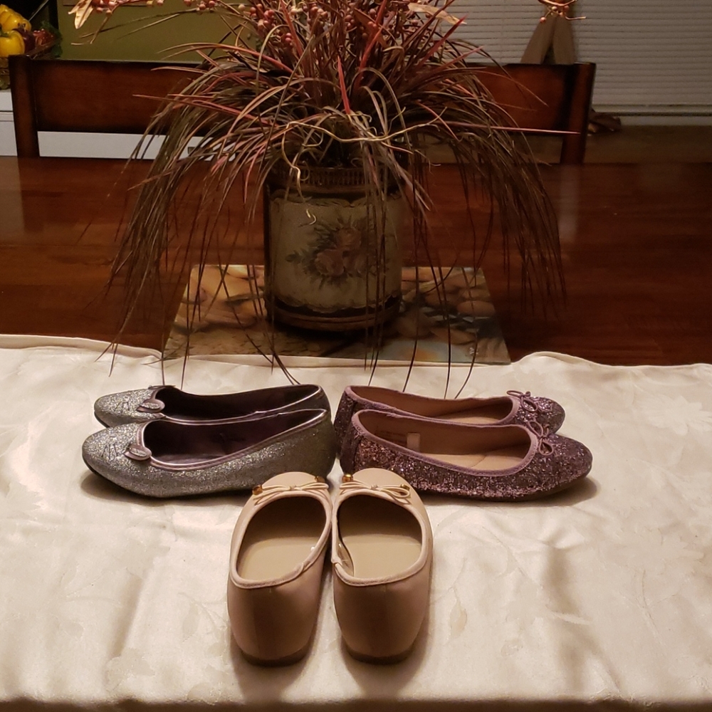 Shoes - Picture 3 of 7
